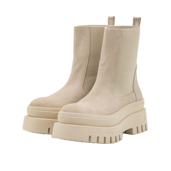 Cassandra SM11002679 (1)