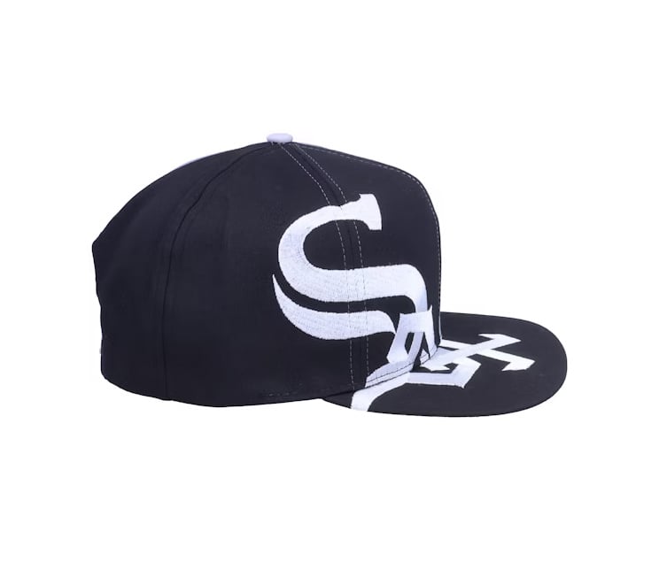 Chicago_Sox_Black_Grey_C